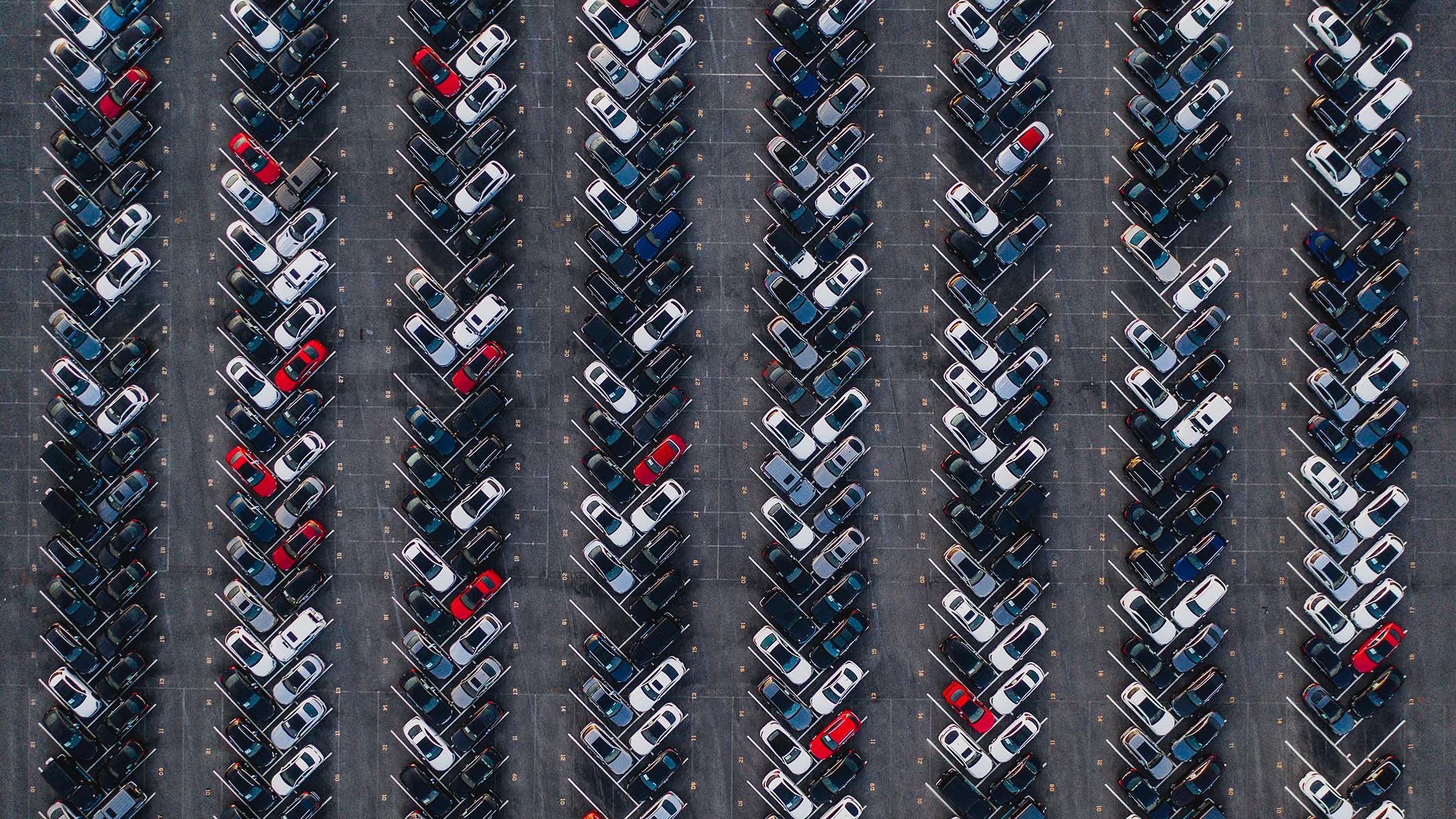 a lot of cars in a line 