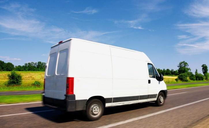 Ein Lieferwagen.