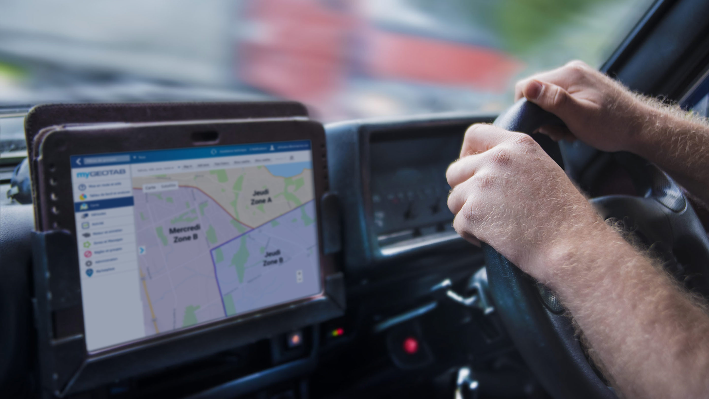 Personne utilisant le site MyGEOTAB