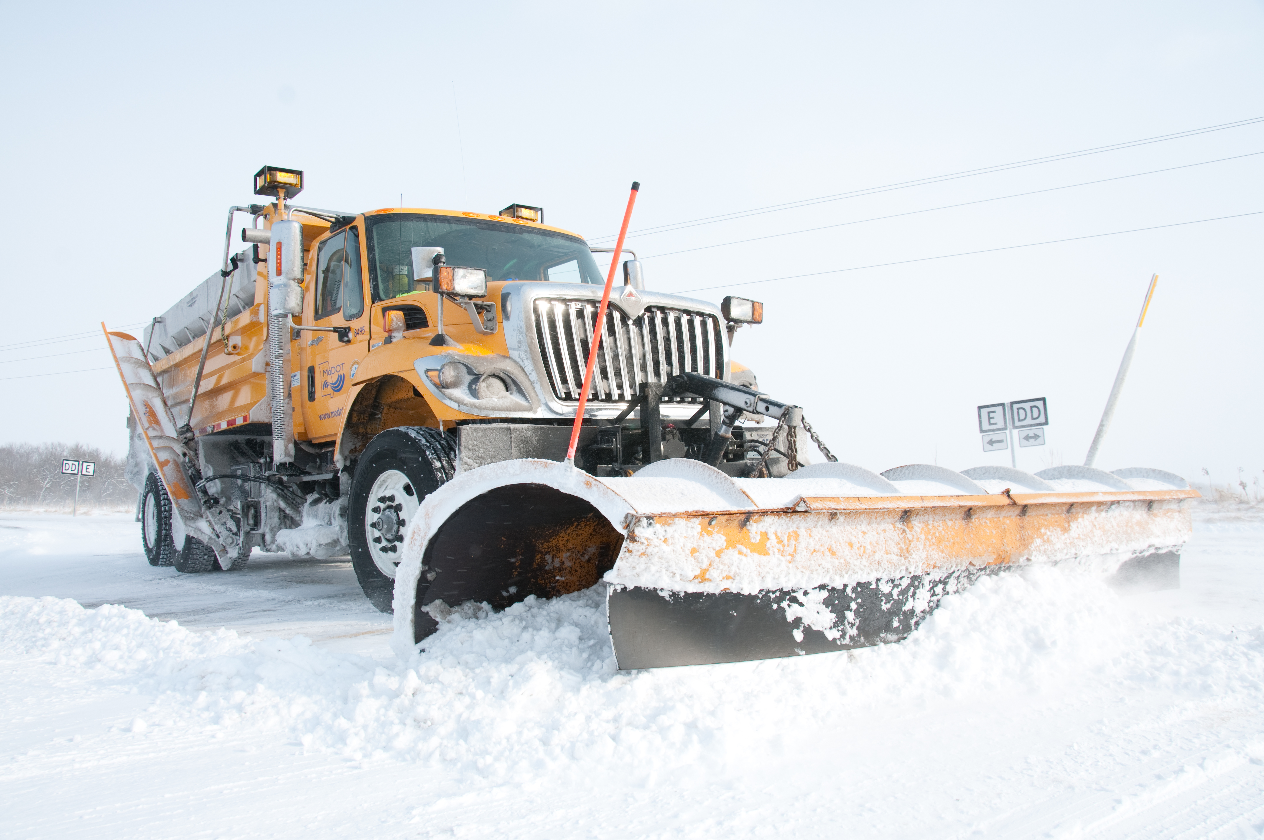 Snow-vehicle