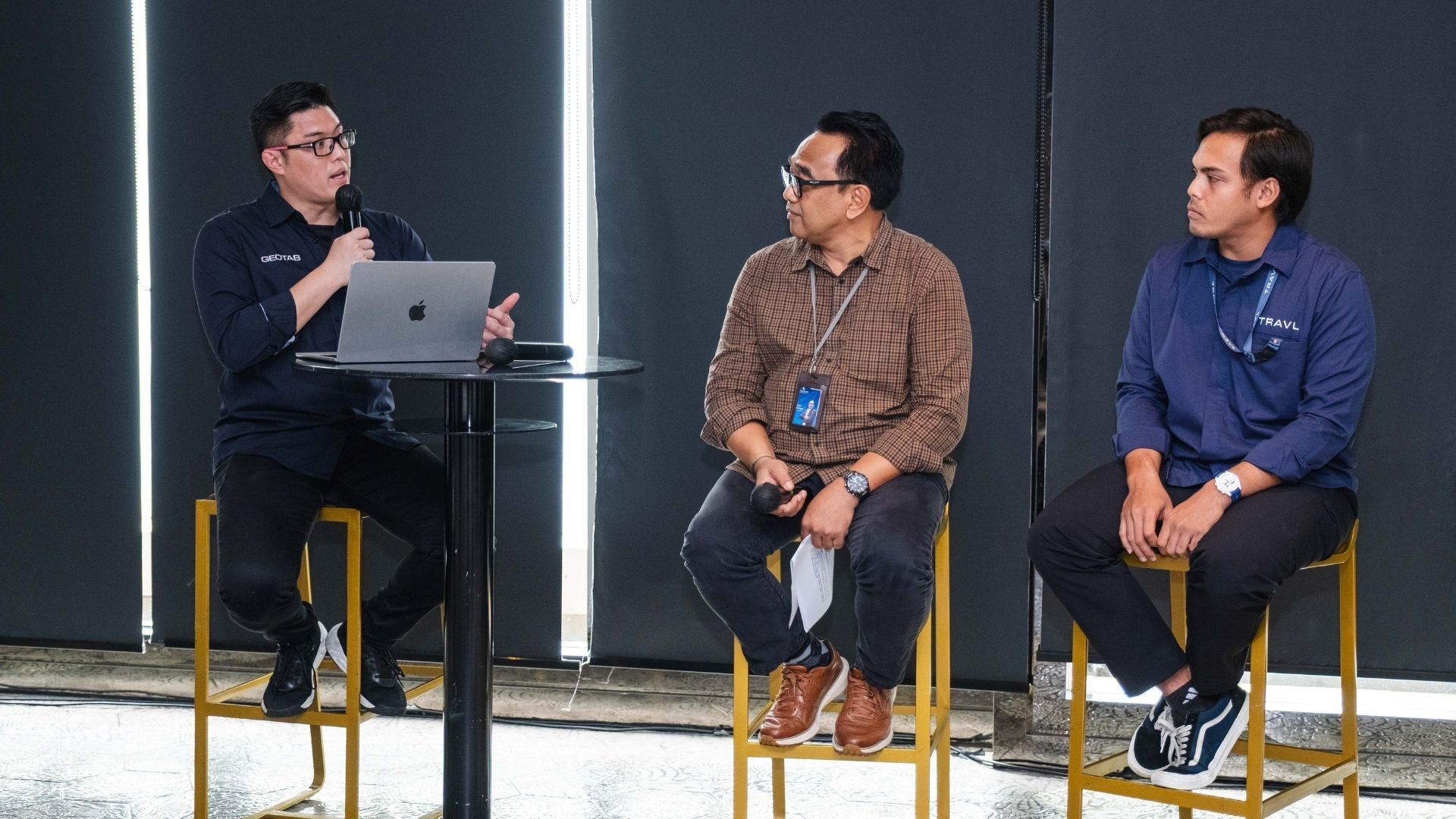 Panel speakers