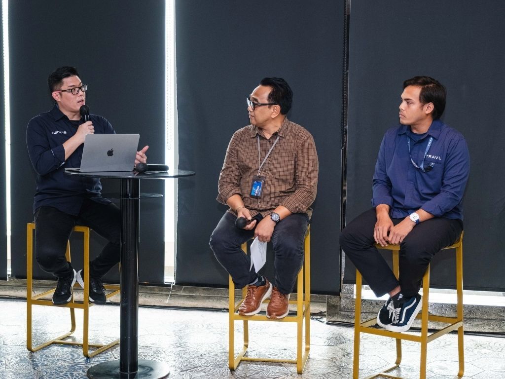 Panel speakers