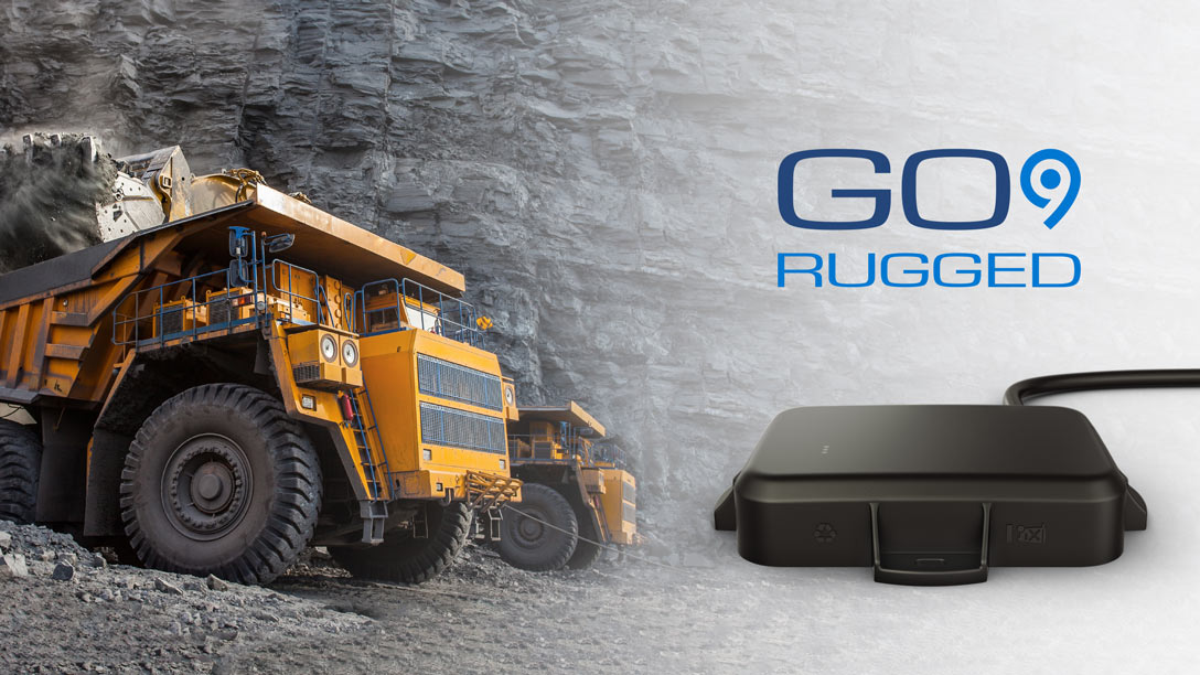 GO9 Rugged device beside yellow construction truck