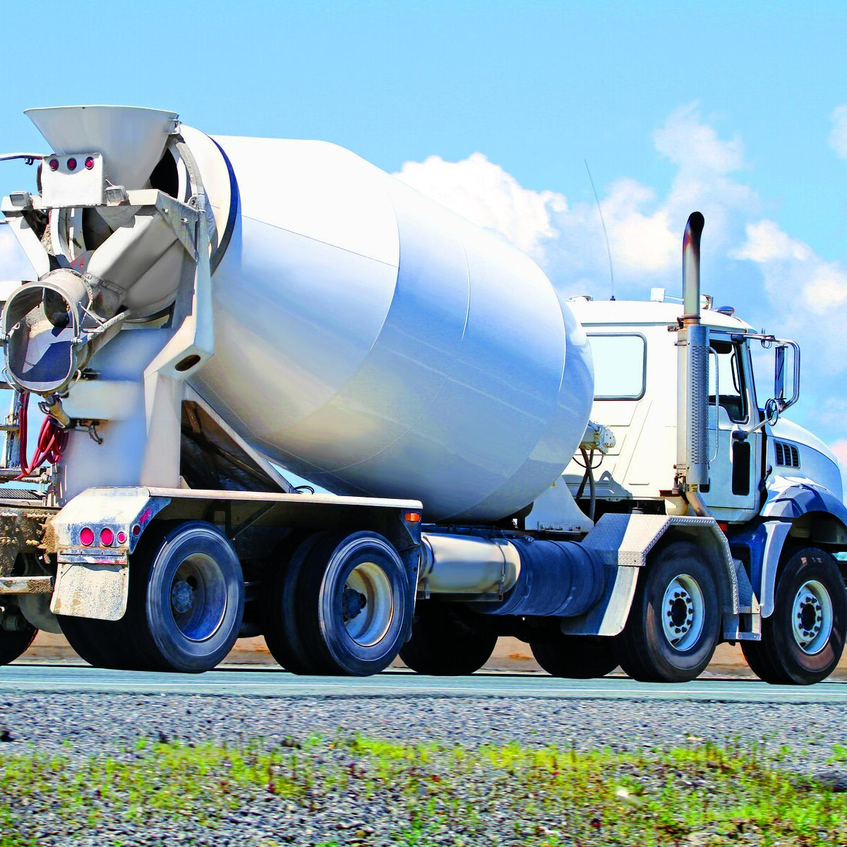 Image of concrete mixer