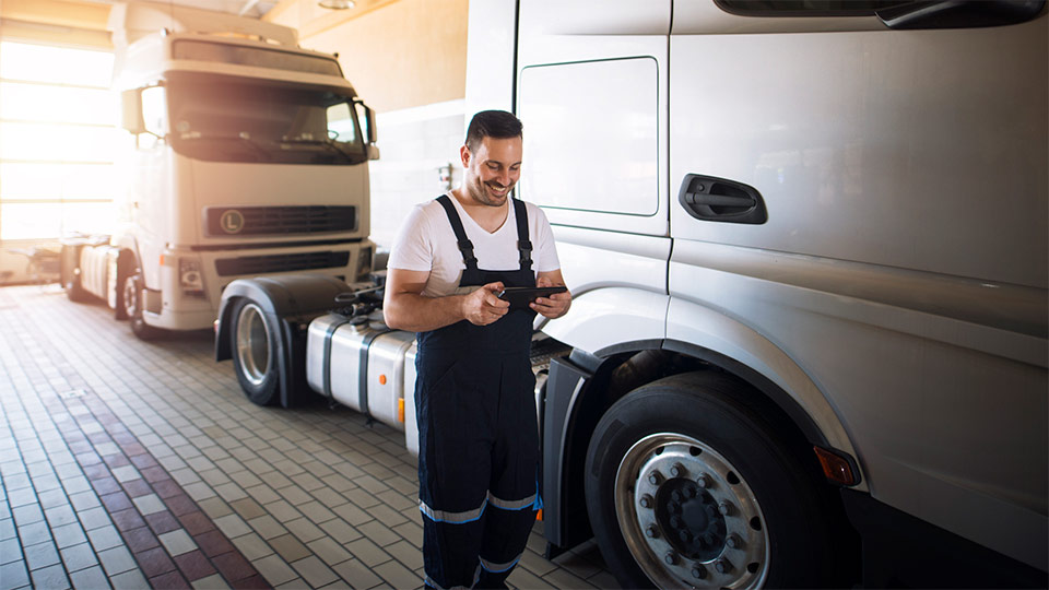 electronic logbook truck driver using device