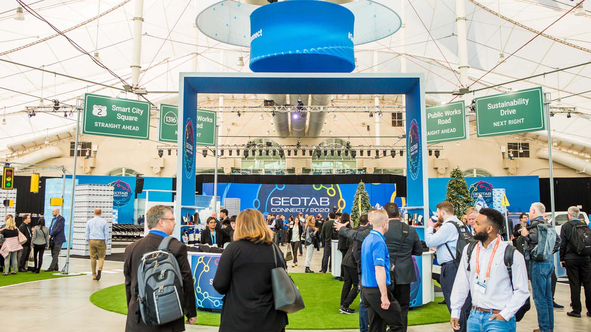 People in front of Geotab booth at Connect 2020