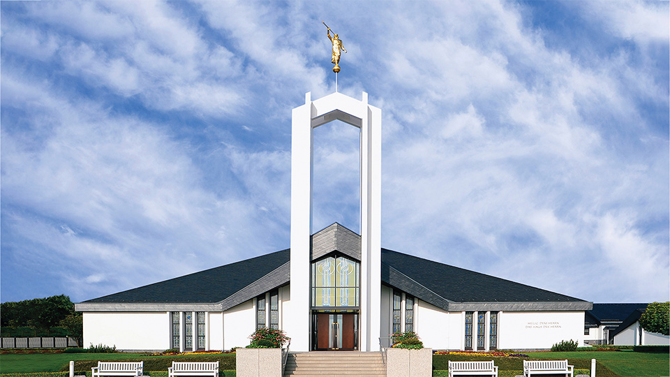 Foto eines Tempels der Kirche Jesu Christi der Heiligen der Letzten Tage