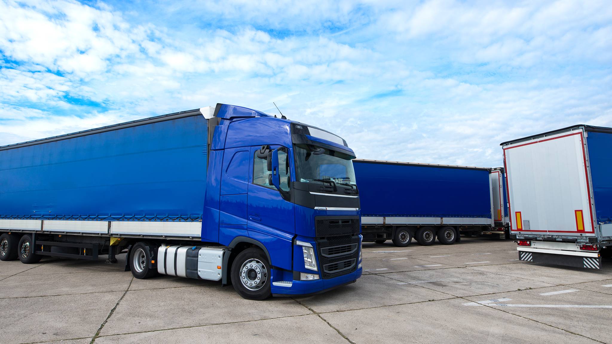 camion con trailers