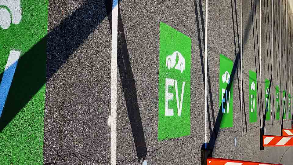 Señal de punto de recarga vehículo eléctrico