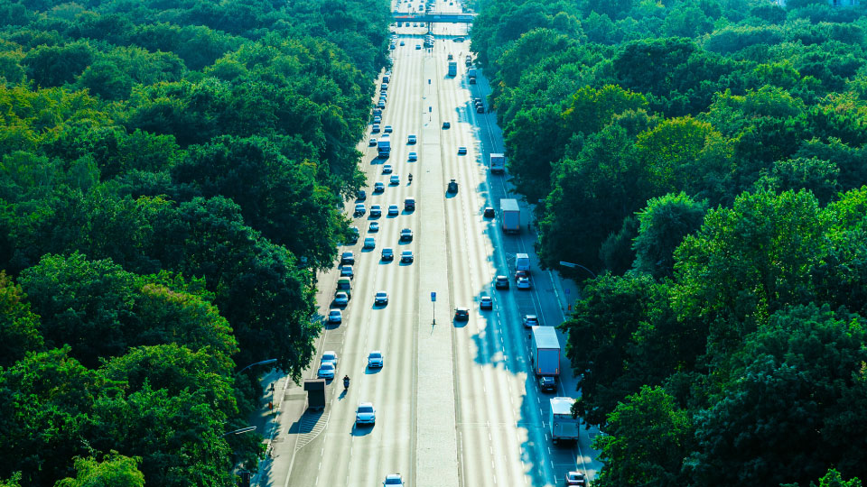 Autobahn im Grünen