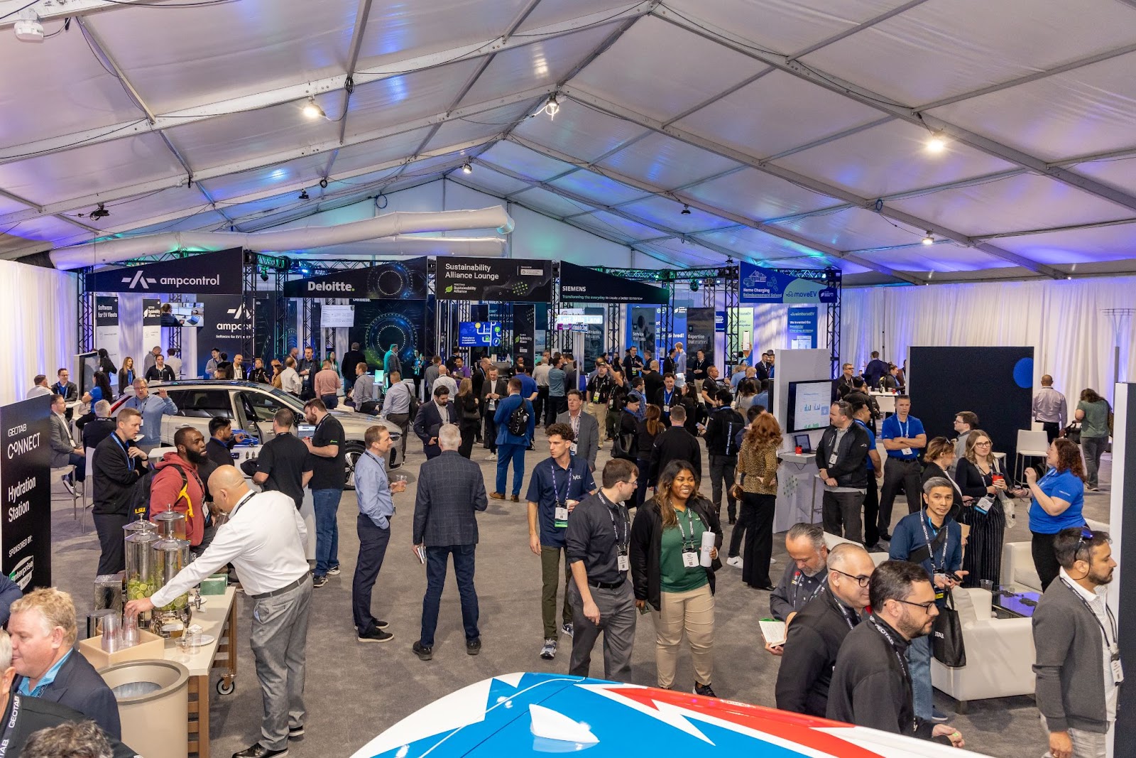 marketplace event with vehicles and peopls