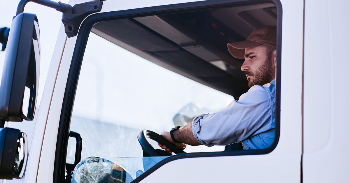 Une entreprise, qui forme ses conducteurs routiers à l’éco-conduite, réalise des économies substantielles sur le carburant, mais aussi sur les coûts d’entretien et réparation.