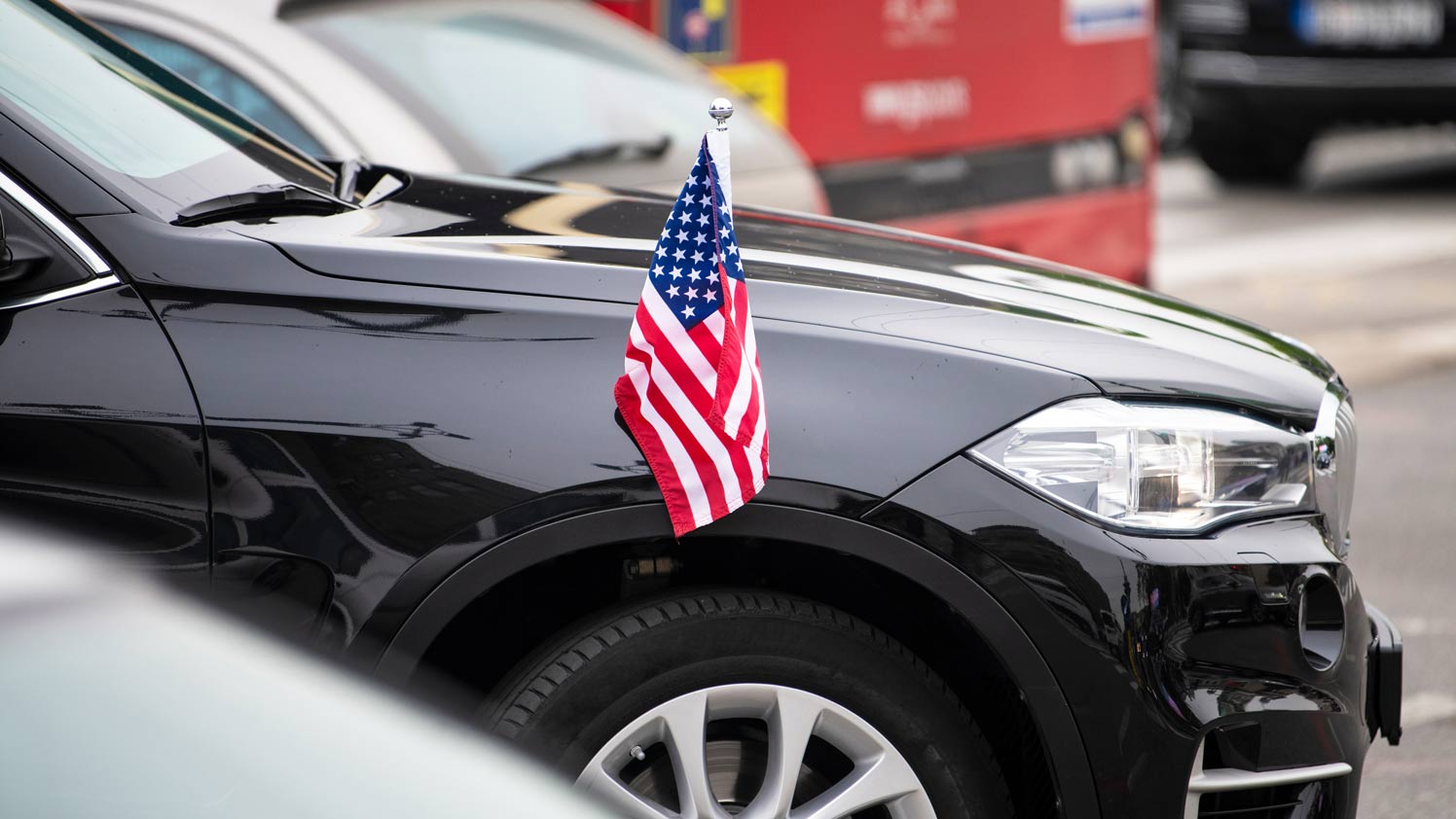 FEDRAMP logo on blue background