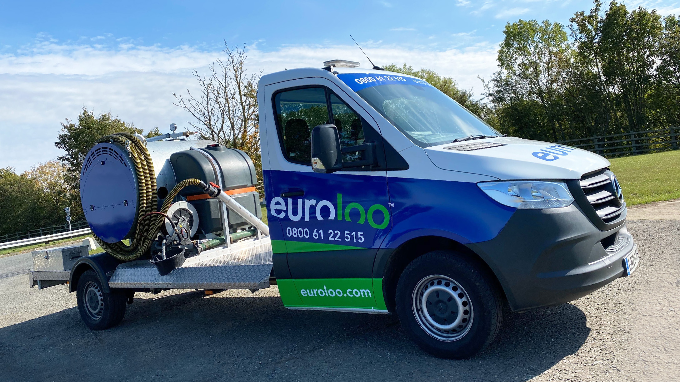 euroloo branded truck