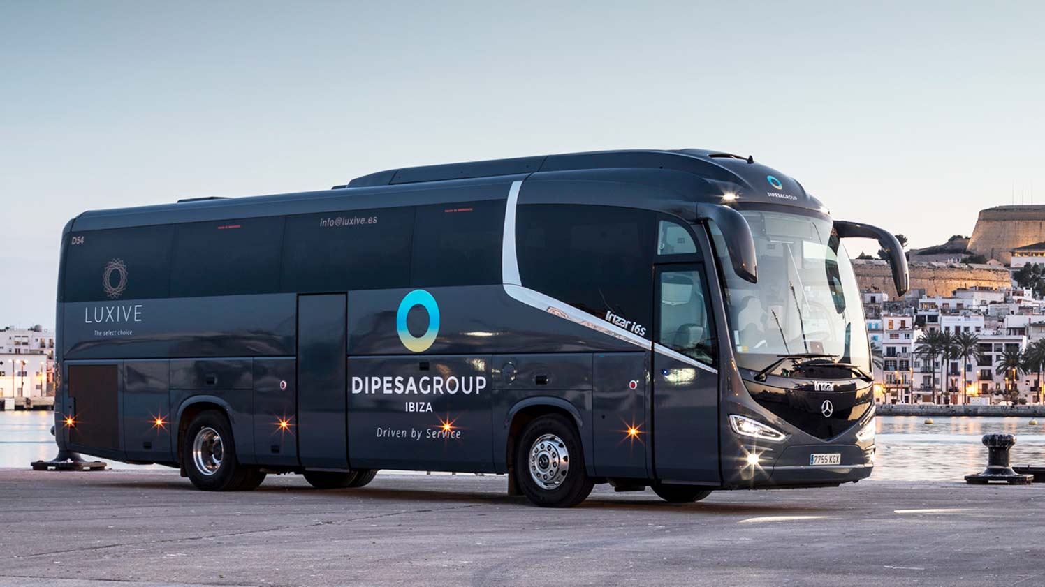 Dipesa group bus