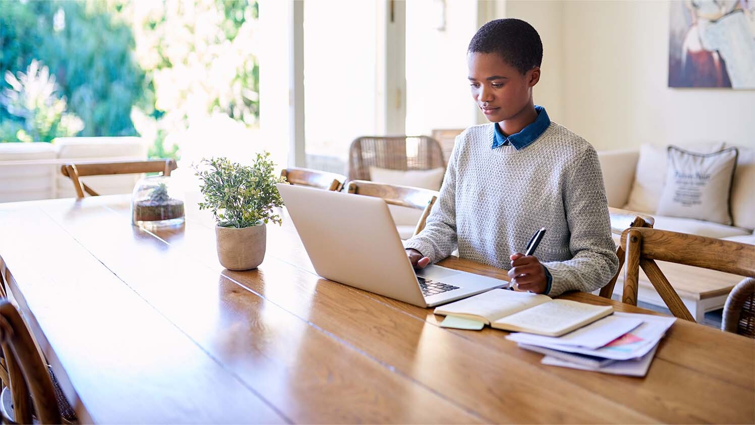woman working on a laptop