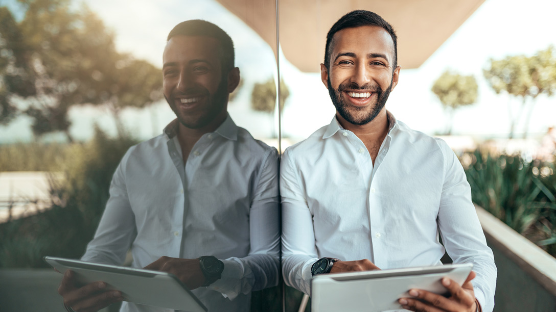 man-with-tablet/