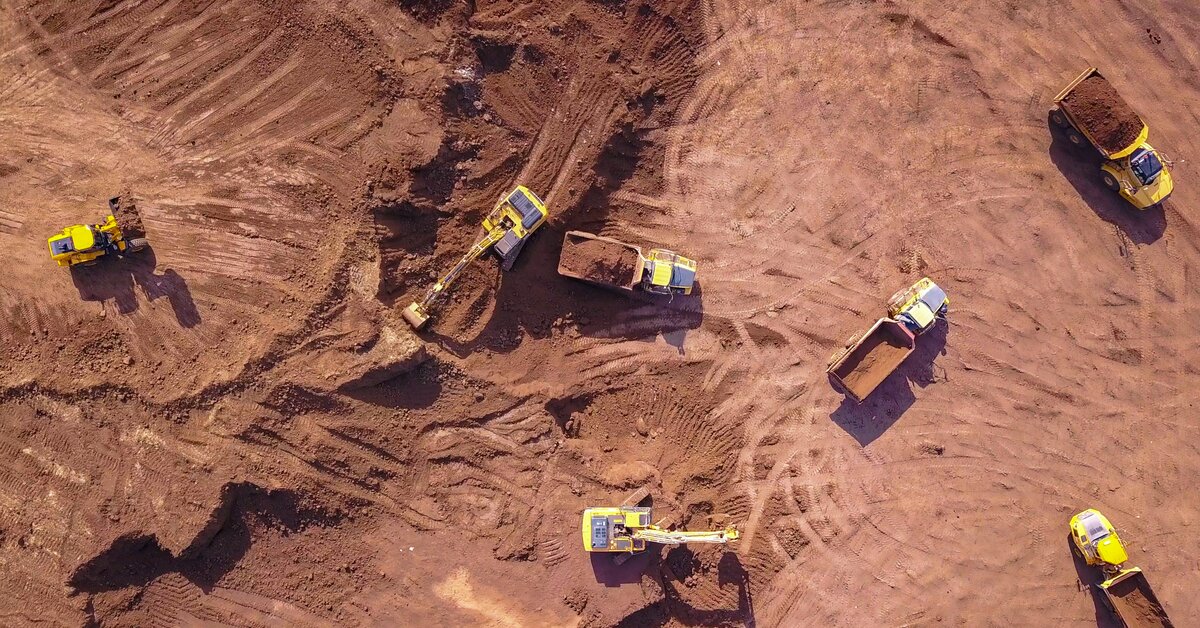 excavation zone with assets working on site