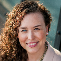 Emily Williams headshot